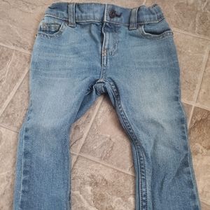 Infant Boys Oshkosh Skinny jeans size 12-18 mths!